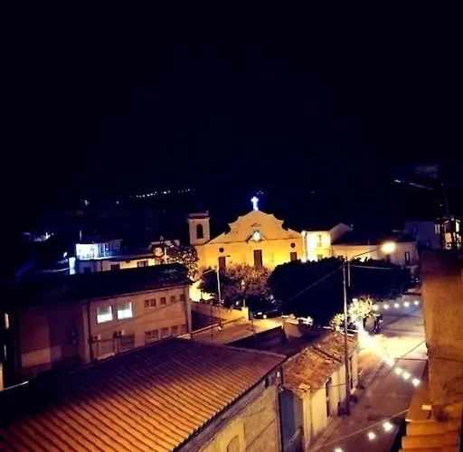 בית נופש Casa Irene Condoianni